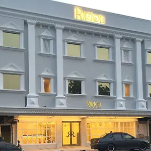 3* Hotel Ritzton